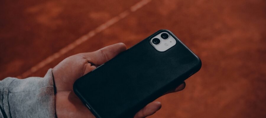 Curatare husa telefon &ndash; sfaturi si recomandari